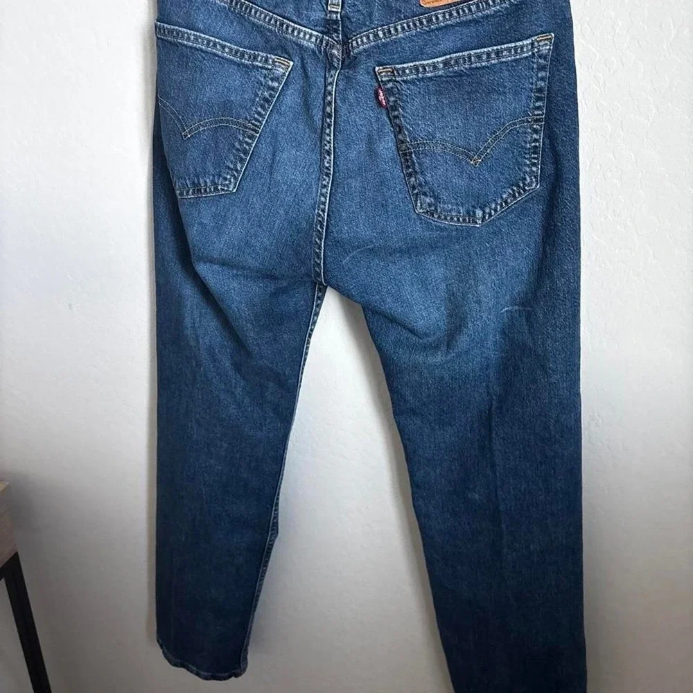 Levis 505 Mens Jeans Straight Leg Regular Fit Medium Wash‎ Denim 33x30